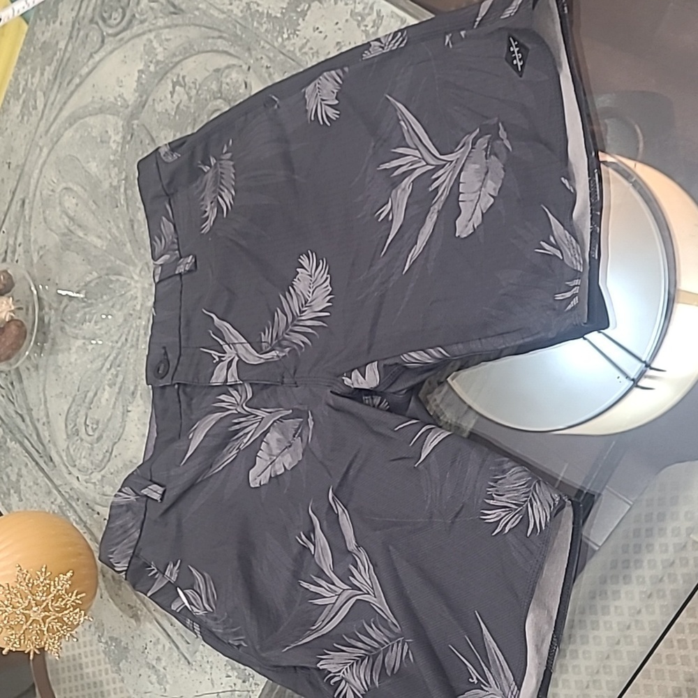 RIP CURL MEN'S BOARD SHORTS 34